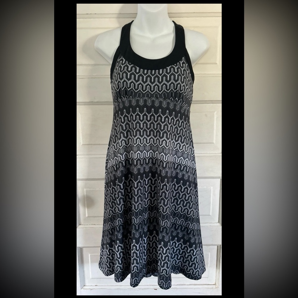 PrAna Adorable Black, Gray and White Sundress with Built-in Bra. Size Small